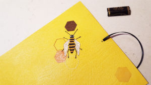 15-securing-ribbon-tie